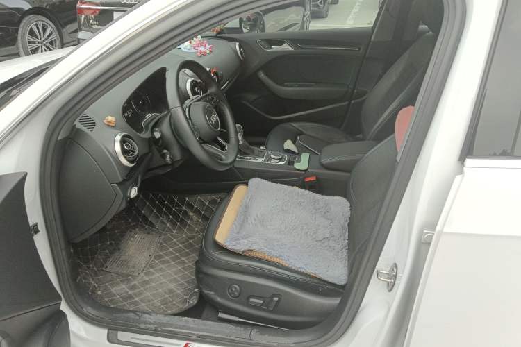 Used Audi A3 2020 Sportback 35 TFSI Fashion Edition China VI Emission Standard