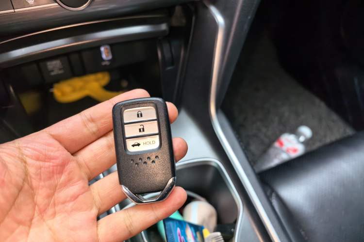 Used Honda Accord 2018 Rui·Hybrid 2.0L Rui Ku Edition China VI Vehicle Key