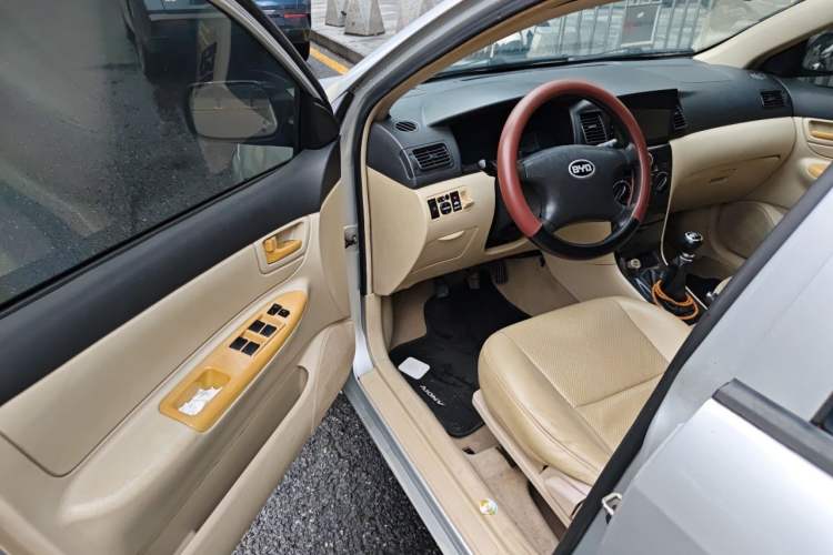 Used BYD F3 2013 Energy-Efficient Model 1.5L Manual Comfort Version
