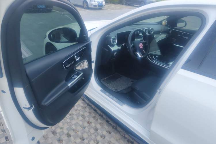 Used Mercedes-Benz C-Class 2023 Restyled C 260 L Night Edition Sports Version Driver Seat