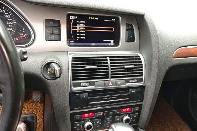 Used Audi Q7 2011 3.0 TFSI Technology (200kW)

