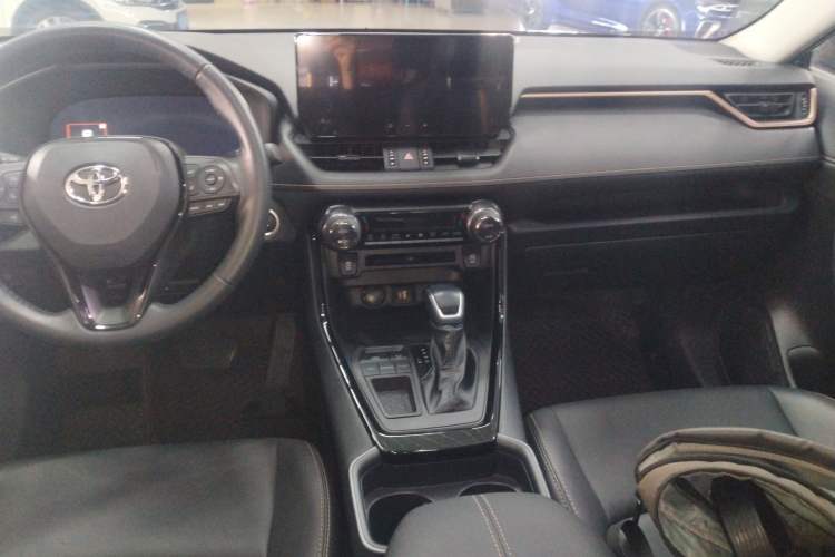 Used Toyota Wildlander 2024 2.0L CVT Two-Wheel Drive Urban Edition
