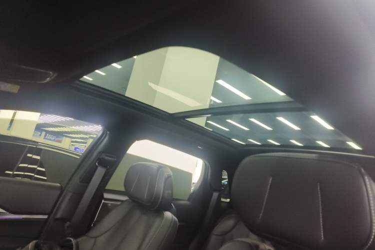 Used Cadillac XT5 2026 Model 2.0T Prestige Edition
