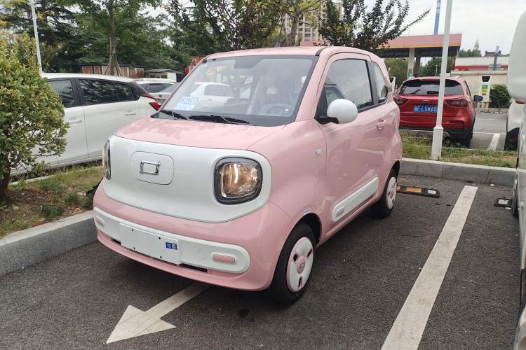 Used Bestune Pony 2025 222km Range Agile Horse