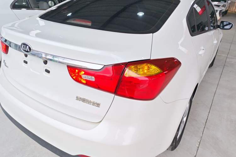 Used Kia K3 2015 1.6L Manual GL
