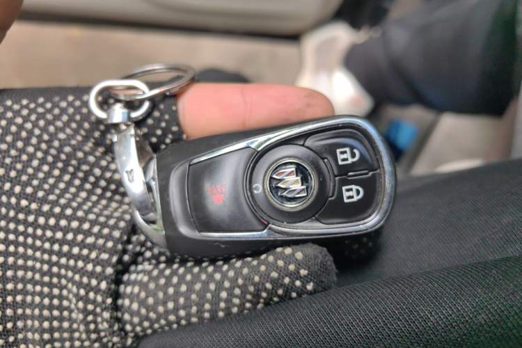Used Buick GL8 2021 Land Cruiser Executive Class 652T Comfort Model