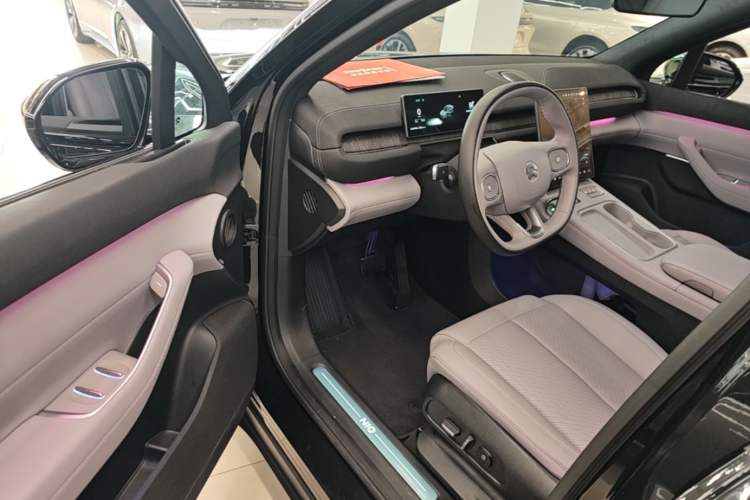 Used Nio EC6 2024 75 kWh