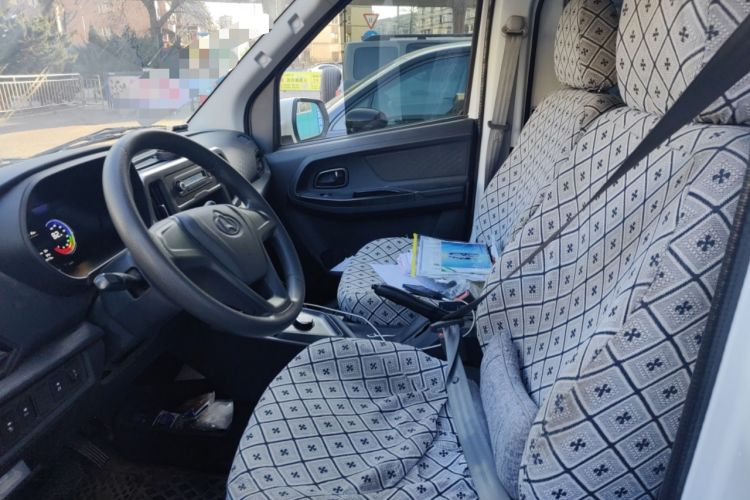 Used Chana Ruixing EM80 2025 Passenger Version Comfort Model 6 Seats 260 km Twin-Door Design 60 kW