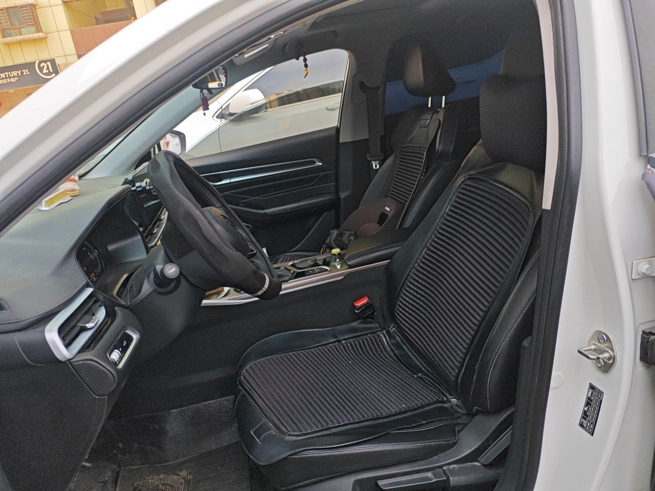 Geely Auto Emgrand 2022 4th Generation 1.5L CVT Luxury Model - Premium — снимка 15