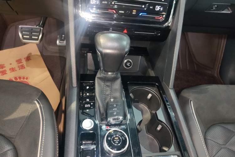 Used Volkswagen Teramont X 2019 380TSI Four-Wheel Drive Prestige Luxury Edition Gear Lever