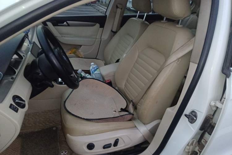 Used Volkswagen Magotan 2012 1.8TSI Luxury Model Left Front Seat