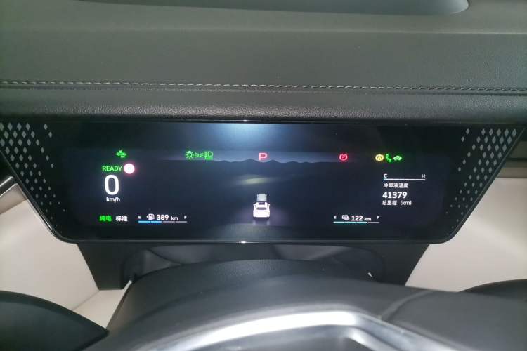 Used Wey Mocha New Energy 2023 Two-Wheel Drive Long-Range Version