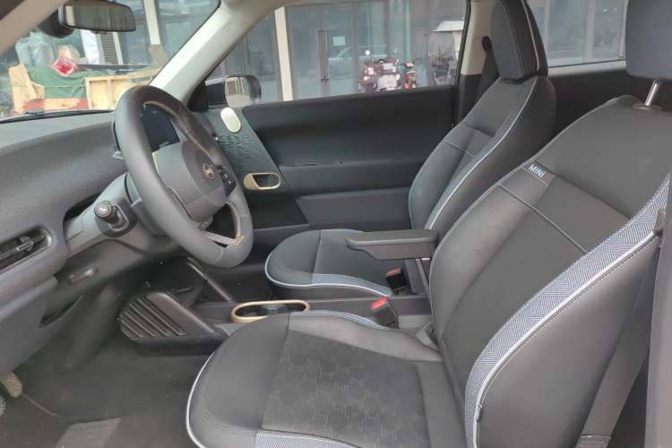 Used MINI Electric MINI COOPER 2024 452km COOPER SE Artist