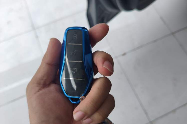 Used BYD Han 2023 EV Champion Edition 605KM Front-Drive Premium Model Vehicle Key