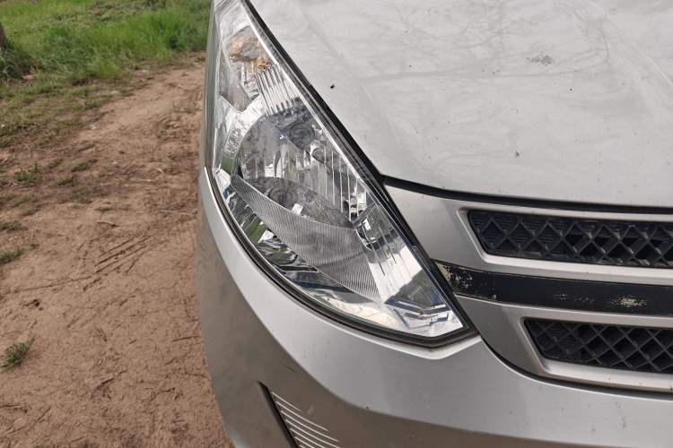 Used Wuling Rongguang V 2016 1.5L Practical Version
