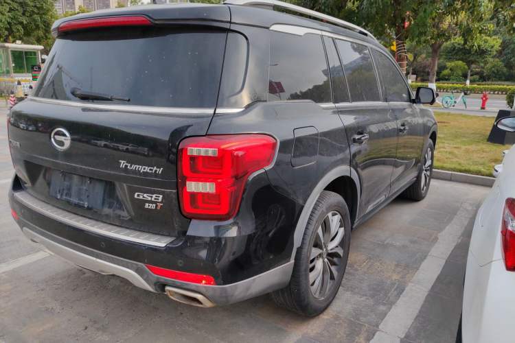 Used GAC Trumpchi GS8 2017 320T Two-Wheel Drive Luxury Smart Connectivity Version (7 Seats)