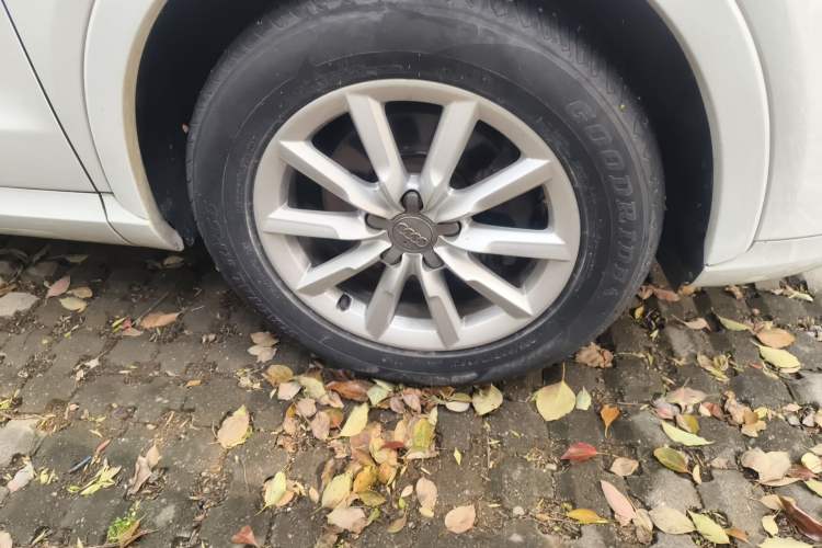 Used Audi Q3 2012 35 TFSI quattro Comfort Model
