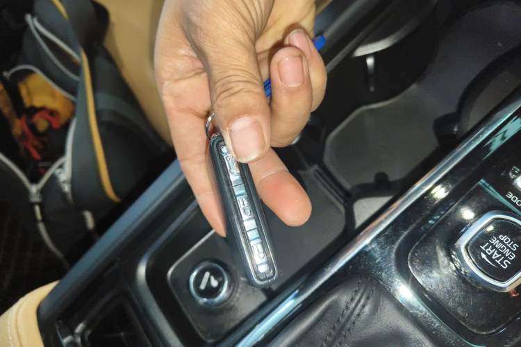 Used Volvo V90 2017 Cross Country T5 AWD Smart Range Edition