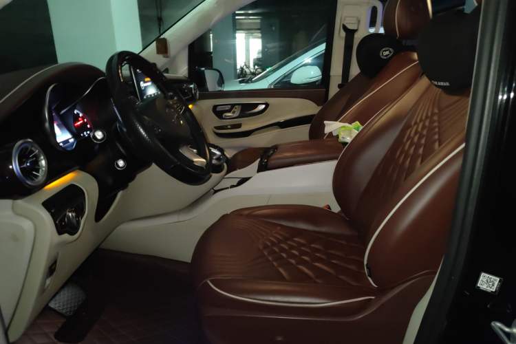 Used Mercedes-Benz V-Class 2018 V250 2.0T Middle East Version
