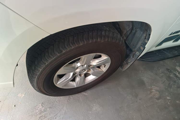 Used Toyota Prado 2016 2.7L Automatic Luxury Edition
