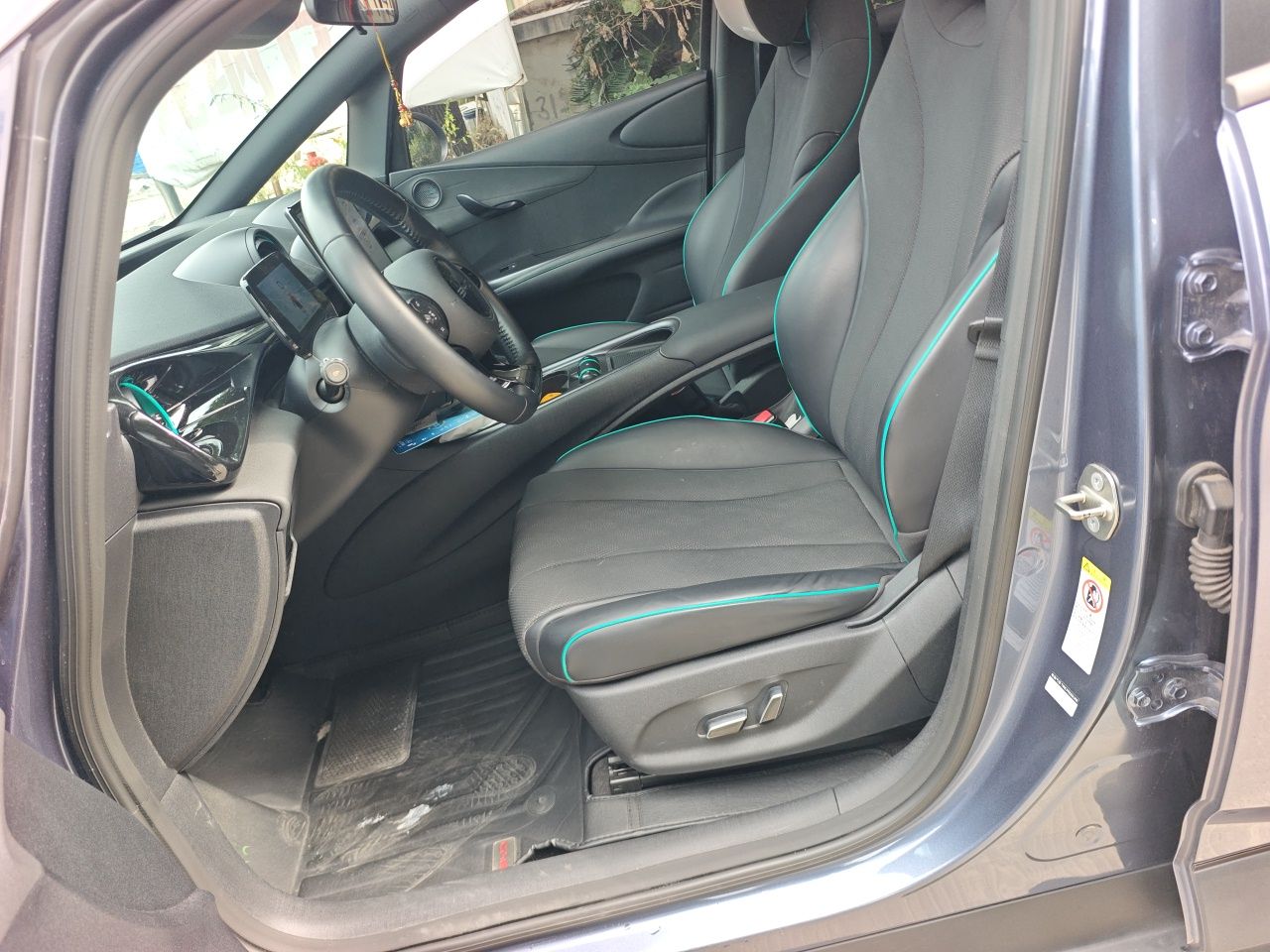 BYD Dolphin 2023 401km Knight Edition — снимка 15