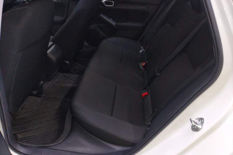 Used Honda Civic 2023 240TURBO CVT Dynamic · Center Stage Special Edition