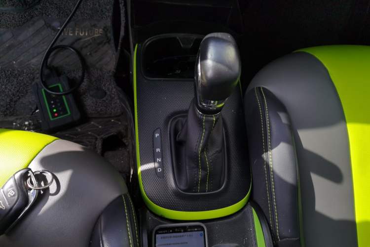 Used Roewe Clever 2021 302 km New Four-Seater Super-Efficient Version