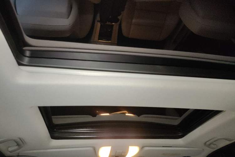 Used Mercedes-Benz GLK-Class 2013 GLK 300 4MATIC Fashion Model
