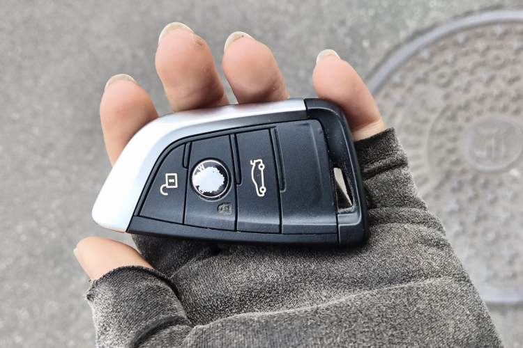 Used BMW 1 Series 2018 118i Fashion Model Vehicle Key