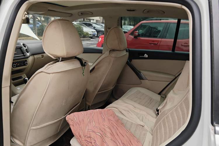 Used Volkswagen Tiguan 2012 2.0 TSI Automatic All-Wheel Drive Flagship Edition