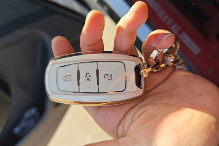 Used Haval H2 2018 1.5T Dual-Clutch Two-Wheel Drive Fashion Model China VI Standard