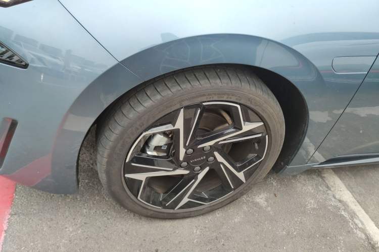 Used Lynk & Co 07 2024 EM-P 126 Long-Range Ultra