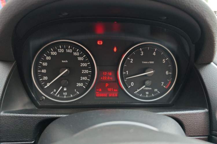 Used BMW X1 2014 xDrive20i Sports Design Package Instrument Cluster