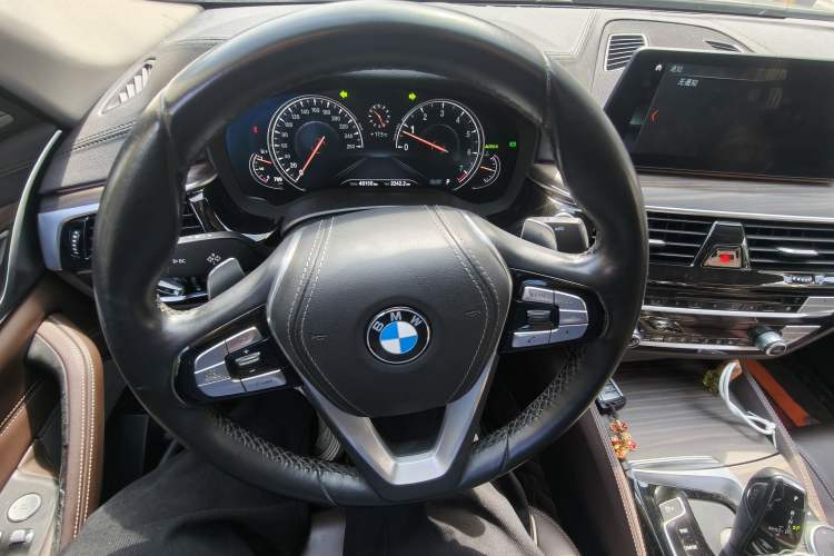 Used BMW 5 Series 2018 530Li Leading Edition Luxury Package
