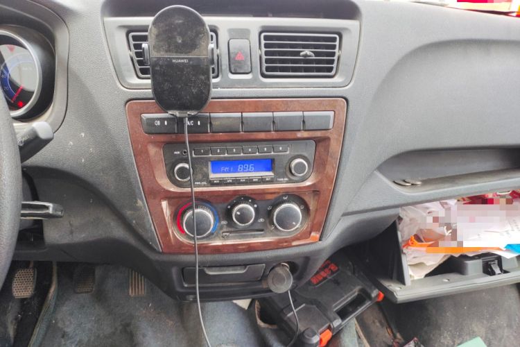 Used CHANGAN KAICHENG Ruixing M60 2020 1.5L Standard Version China VI 6-Seater DAM15KR Audio And AC Panel