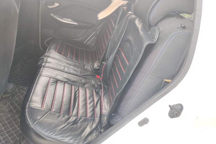 Used JMEV E200L 2018 E200L Standard Model (250 km)