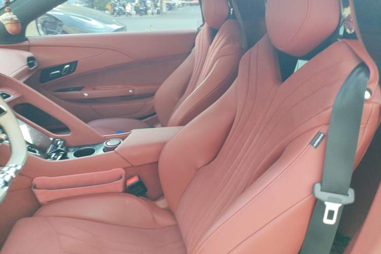 Used MG Cyberster 2024 520 km Legendary All-Wheel-Drive Version