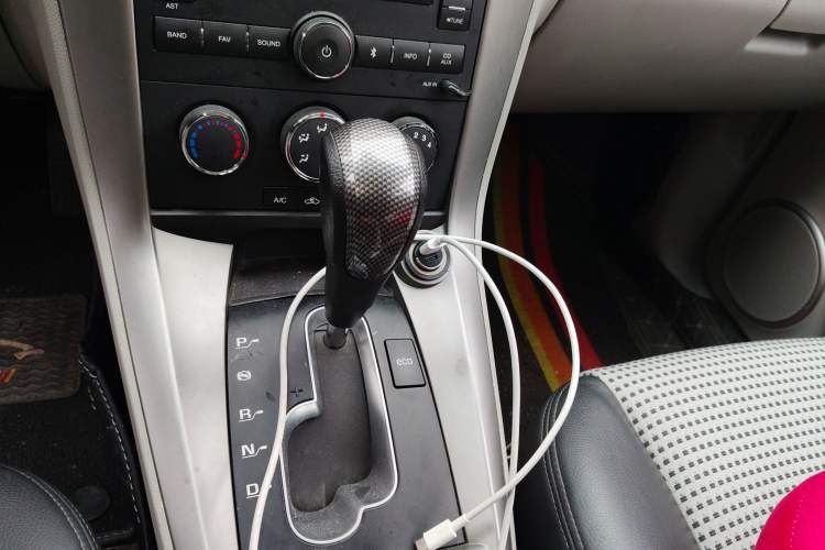 Used Chevrolet Captiva 2012 2.4L Two-Wheel Drive City Edition 5 Seats
