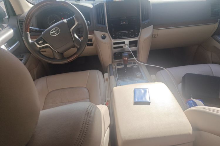 Used Toyota Highlander 