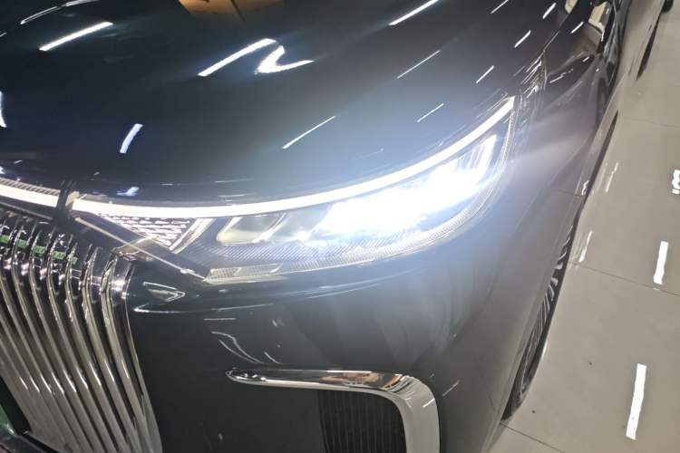 Used VOYAH Dream 2025 PHEV Four-Wheel-Drive Flagship Kunpeng Edition