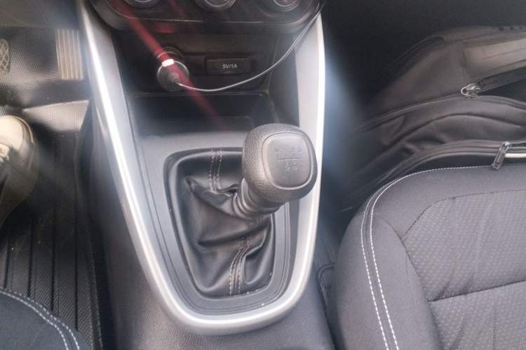 Used Baojun 510 2019 1.5L Manual Jingxiang Model 73kW China VI Emission Standard
