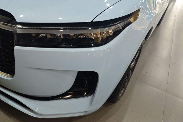 Used Li Auto ONE 2021 Extended-Range 6-Seater Version Left Front Headlight