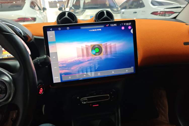 Used smart fortwo 2015 1.0L 52 kW Hardtop Passion Edition