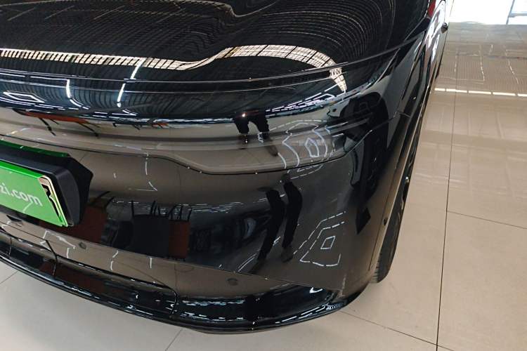 Used Zeekr 7X 2025 100 kWh Long-Range Rear-Wheel Drive with Intelligent Driving Features