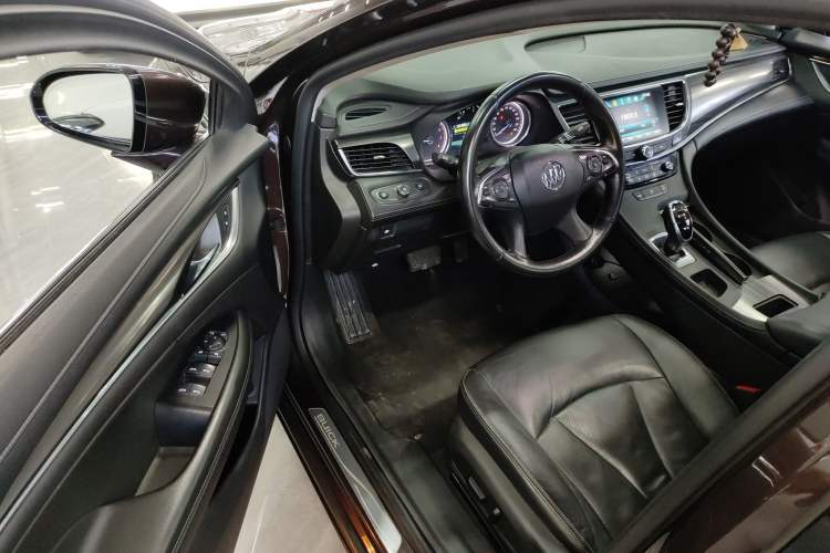 Used Buick LaCrosse 2018 20T Elite Edition
