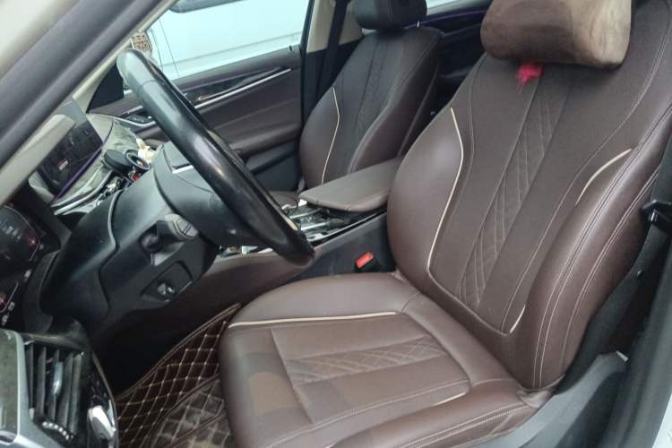 Used BMW 5 Series 2021 525Li Luxury Package
