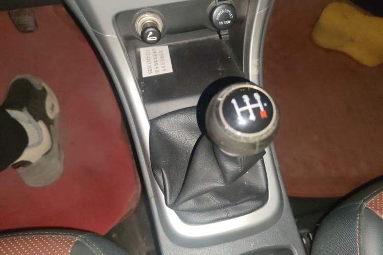 Used BYD F3 2015 Energy-Efficient Model 1.5L Manual Comfort Edition
