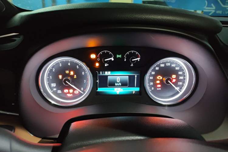 Used Buick LaCrosse 2016 20T Elite Edition Instrument Cluster