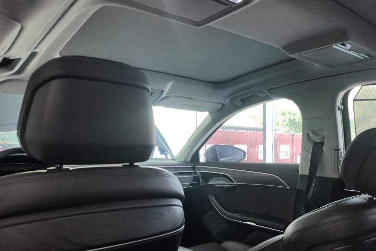 Used Audi A8 2023 A8L 50 TFSI quattro Prestige Edition
