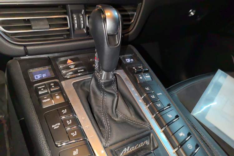 Used Porsche Macan 2020 Macan 2.0T
